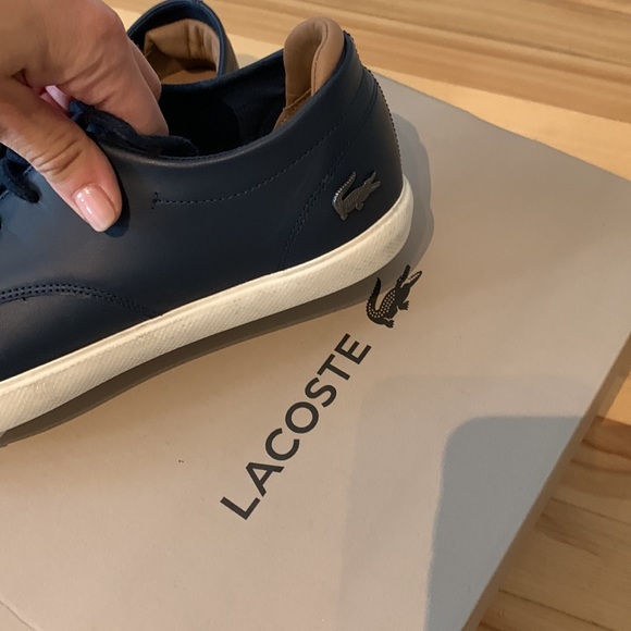 Lacoste navy blue men’s shoes - Picture 1 of 16